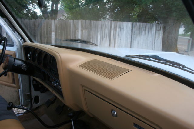 1982 Dodge Power Wagon W150 - photo 11