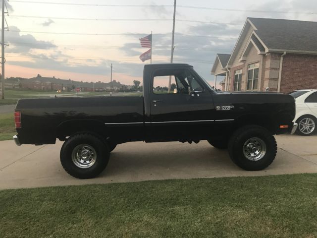 1982 Dodge Ram 1500 W-150 Power Ram SWB - photo 3