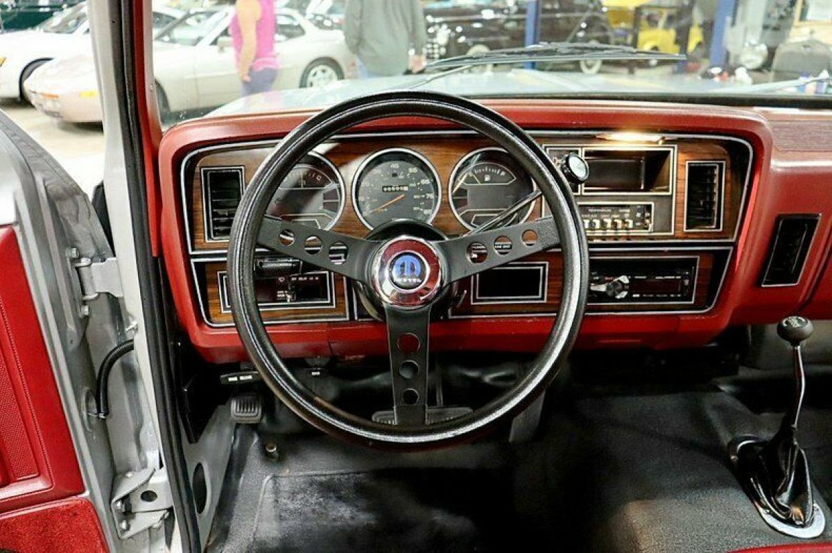 1982 Dodge Ramcharger Power Wagon - photo 12