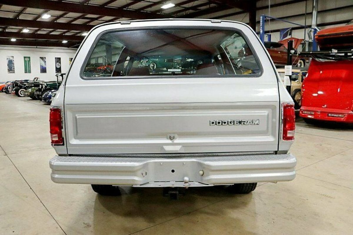 1982 Dodge Ramcharger Power Wagon - photo 4