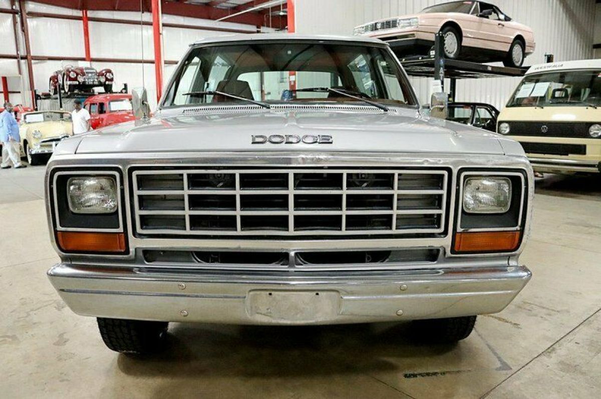 1982 Dodge Ramcharger Power Wagon - photo 8