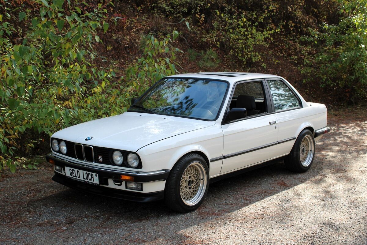 1982 European BMW 323i 1982 BMW 3-Series