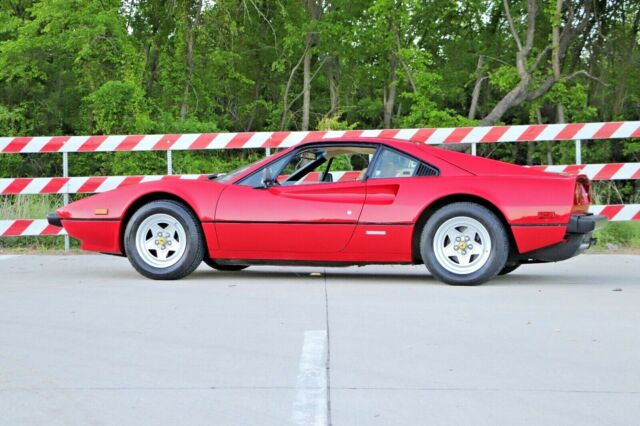 1982 Ferrari 308 308 GTB 29k miles - photo 2
