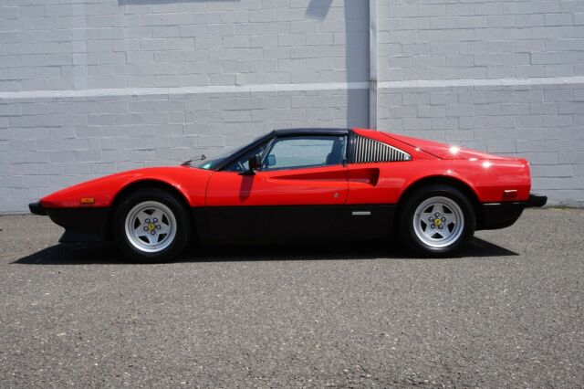 1982 Ferrari 308 GTSi - photo 2