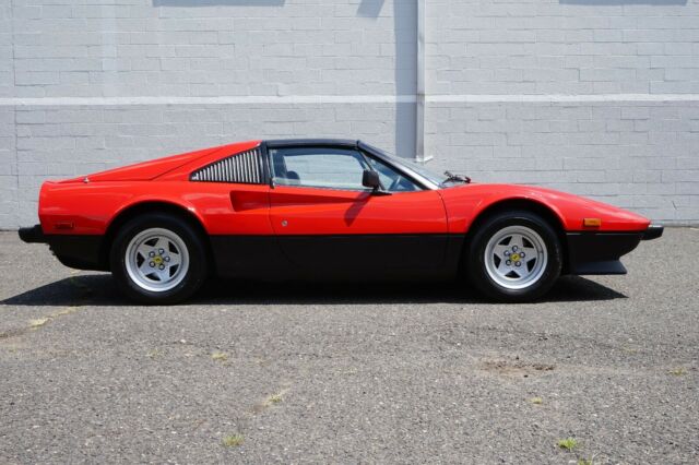 1982 Ferrari 308 GTSi - photo 3