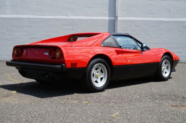 1982 Ferrari 308 GTSi - photo 5