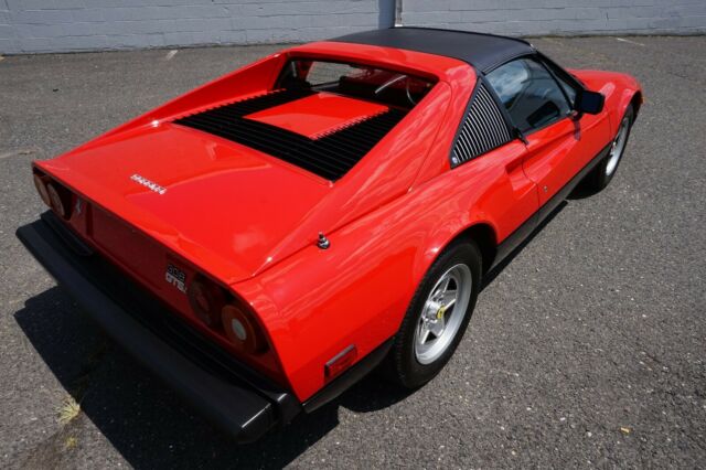 1982 Ferrari 308 GTSi - photo 8