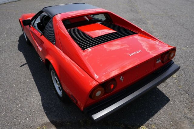 1982 Ferrari 308 GTSi - photo 9