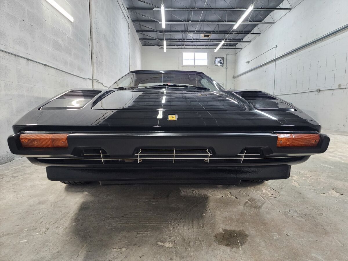 1982 Ferrari 308 GTSi - Targa, 32k Miles, Service Records, A/C - photo 4