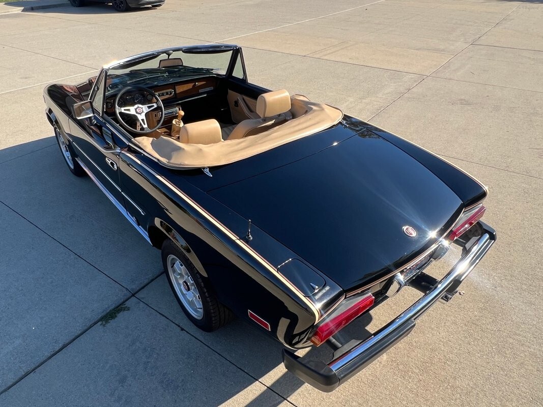 1982 Fiat 124 Spider - photo 9