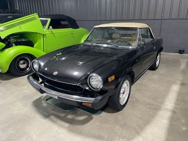 1982 FIAT 2000 Spider - photo 3