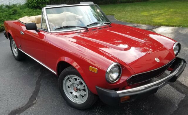 1982 Fiat 124 Spider - photo 3