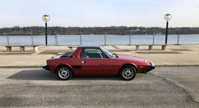 1982 Fiat X1/19 1982 Fiat X-1/9
