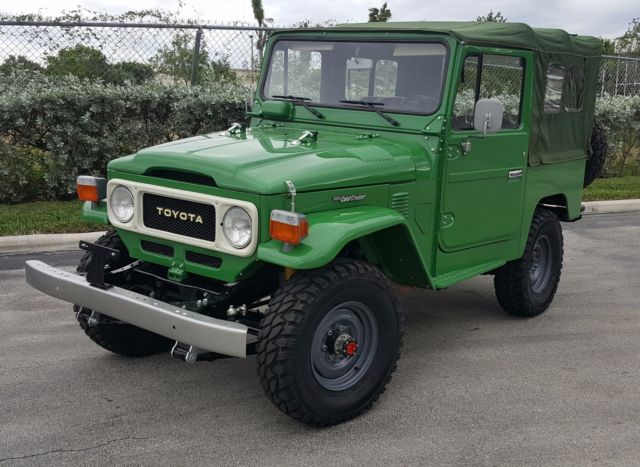 1982 Toyota Land Cruiser - photo 2