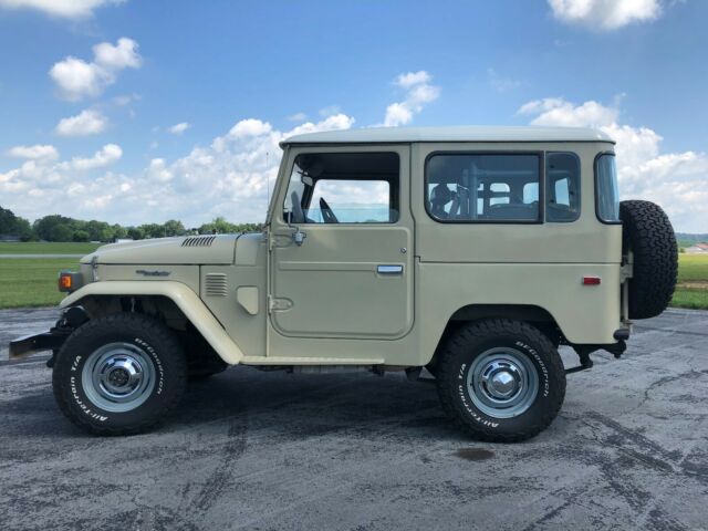 1982 Toyota Land Cruiser - photo 2