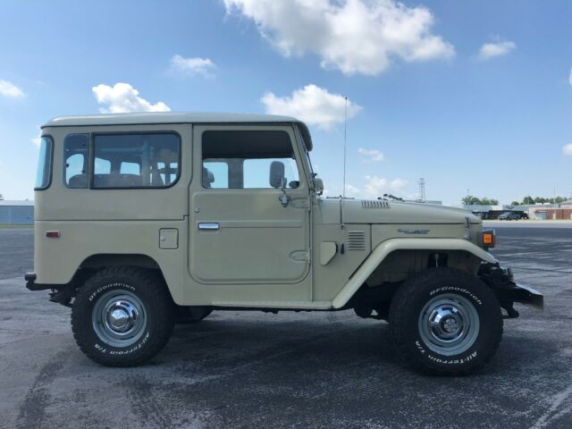 1982 Toyota Land Cruiser - photo 3
