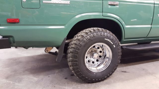 1982 Toyota Land Cruiser fj60 v8 - photo 2