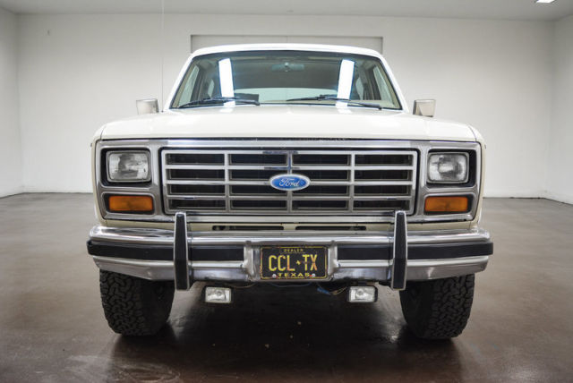 1982 Ford Bronco -- - photo 2