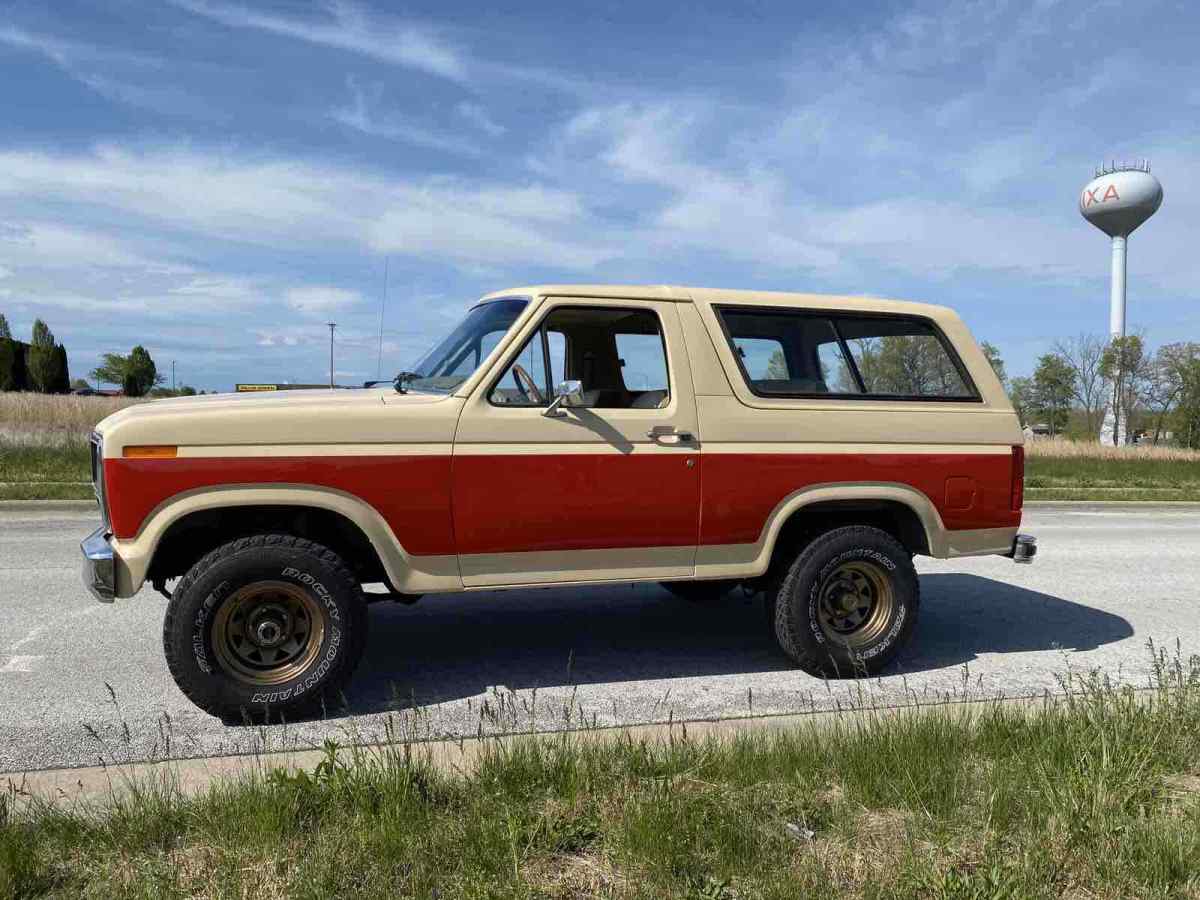 1982 Ford Bronco U100 - photo 12