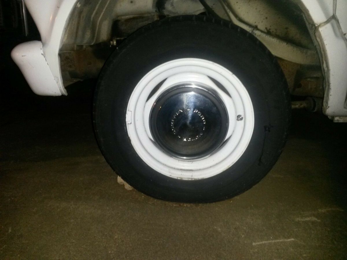 1982 Ford E-Series Van - photo 10