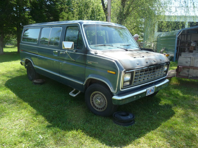 1982 Ford E-Series Van - photo 4