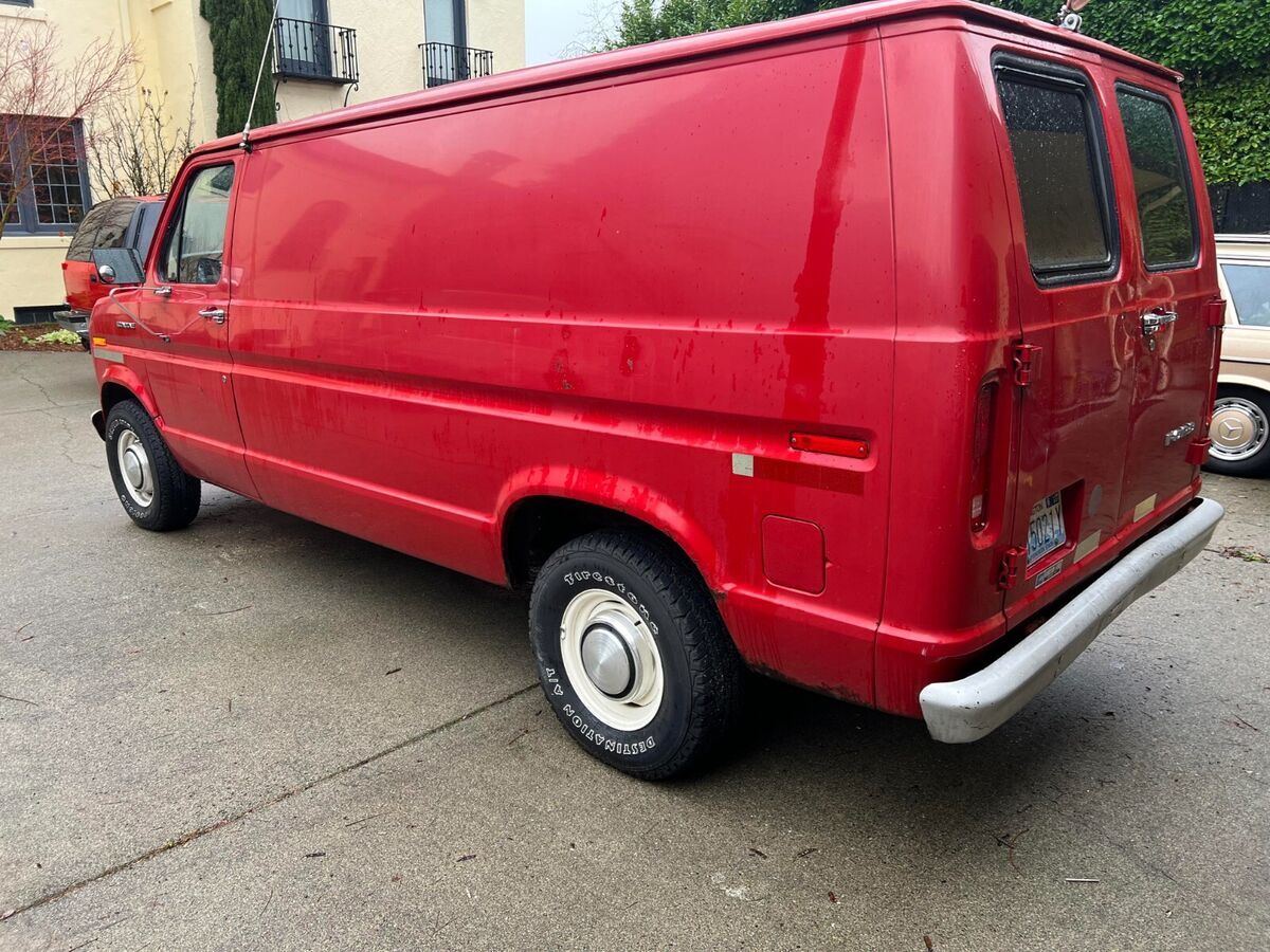 1982 Ford E-Series Van - photo 4