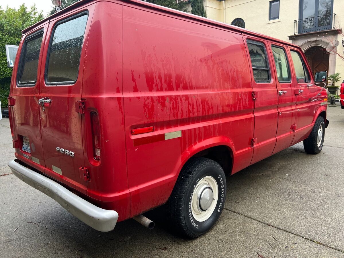 1982 Ford E-Series Van - photo 6