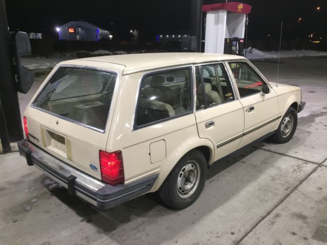 1982 Ford Escort Wagon GL 1982 Ford Escort GL