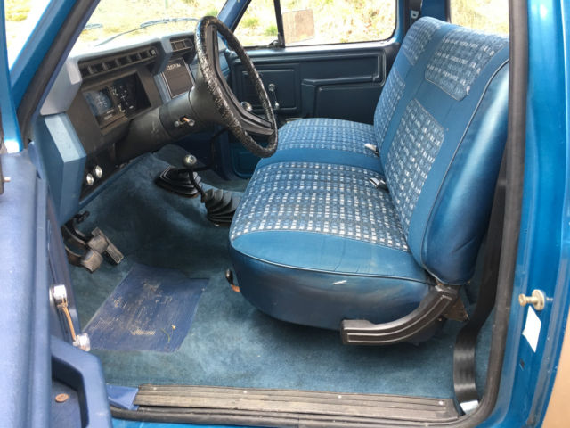 1982 Ford F-150 Custom Standard Cab Pickup 2-Door - photo 7