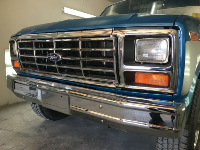 1982 Ford F-150 Custom Standard Cab Pickup 2-Door - photo 8