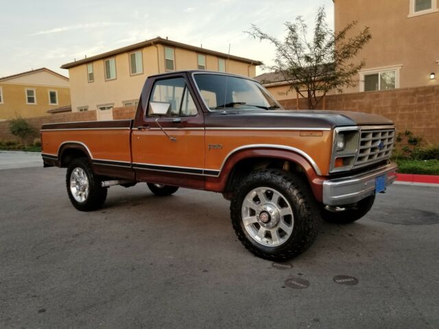 1982 Ford F-250 4X4 AUTOMATIC RUST FREE CALIFORNIA TRUCK 4WD F250 - photo 7