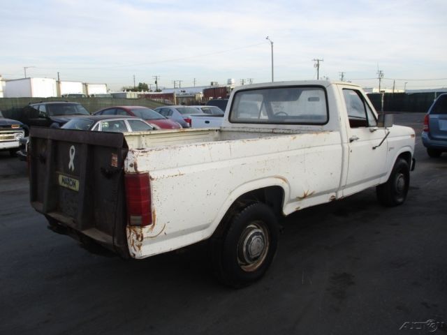 1982 Ford F-250 - photo 5