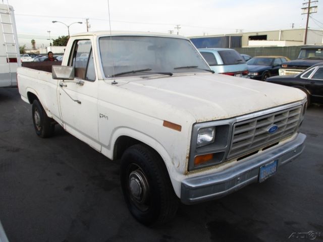 1982 Ford F-250 - photo 7