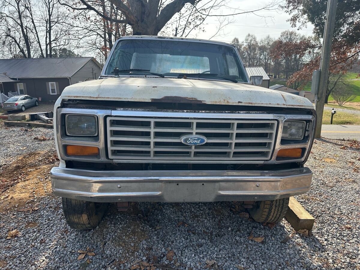 1982 Ford F-250 - photo 4