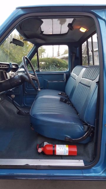 1982 Ford F-250 EXPLORER 4X4 CALIFORNIA TRUCK 80K ORIGINAL MILES - photo 10