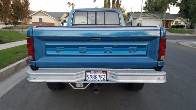 1982 Ford F-250 EXPLORER 4X4 CALIFORNIA TRUCK 80K ORIGINAL MILES - photo 4