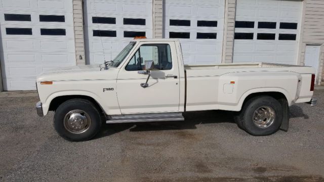 1982 Ford F-350 - photo 2