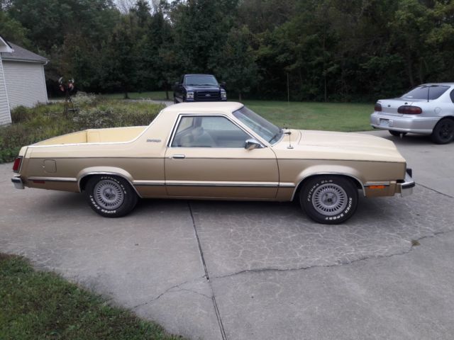 1982 Ford Fairmont Futura - photo 3