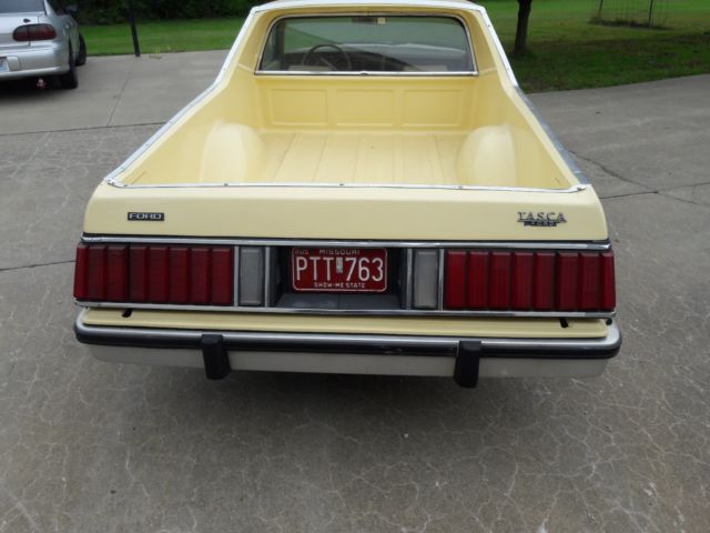 1982 Ford Fairmont Futura - photo 4
