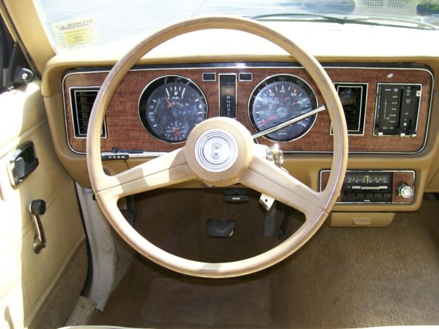 1982 Ford Fairmont futura - photo 10