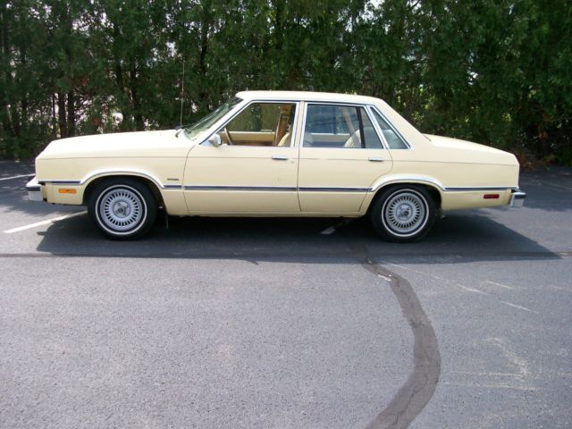 1982 Ford Fairmont futura - photo 4