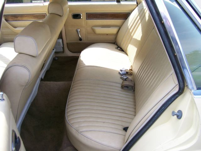 1982 Ford Fairmont futura - photo 9