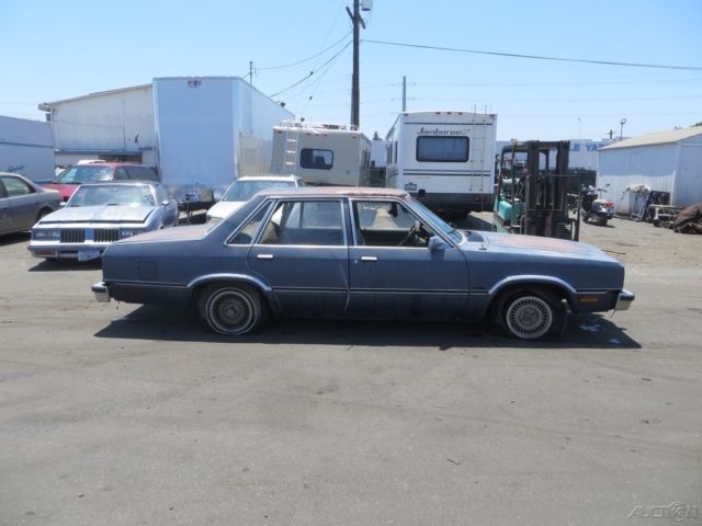 1982 Ford Fairmont Futura - photo 5