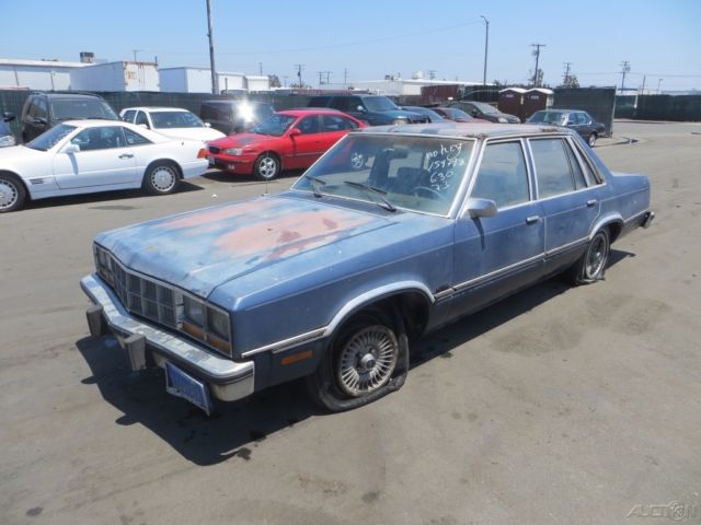 1982 Ford Fairmont Futura - photo 7
