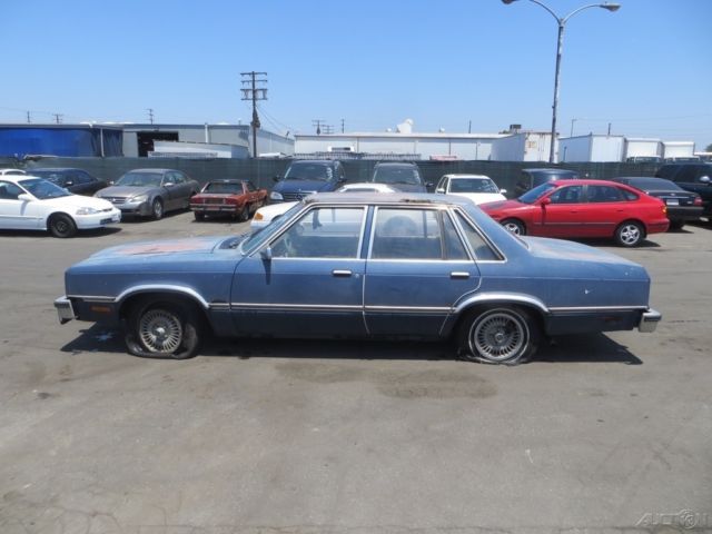 1982 Ford Fairmont Futura - photo 8