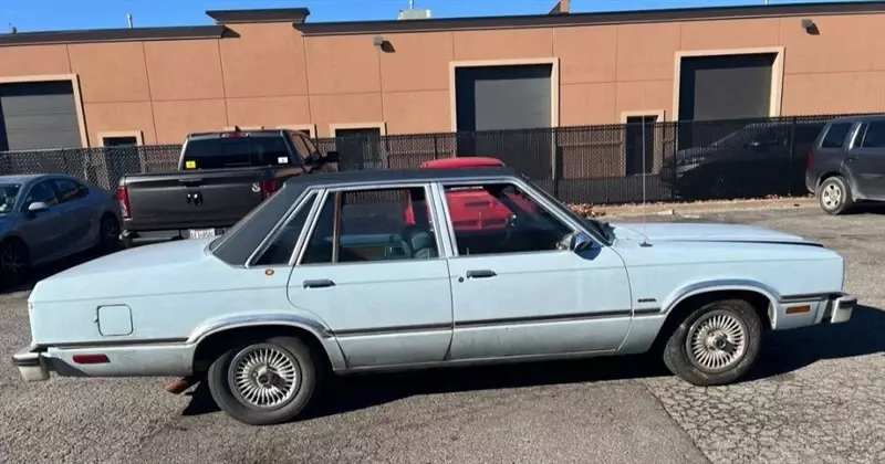 1982 Ford Fairmont Sedan 58k miles all original 6cyl 1982 Ford Fairmont 4-Door