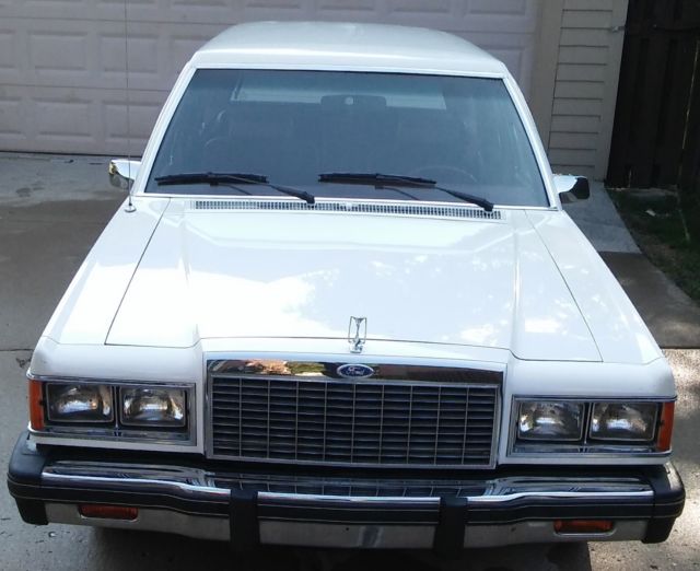 1982 Ford Ford Granada - photo 4