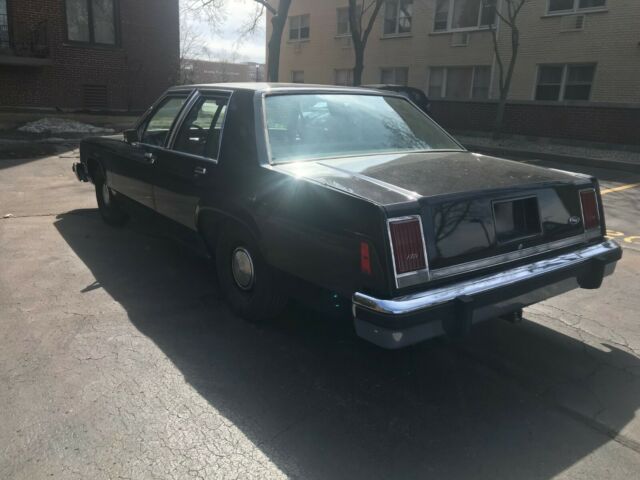 1982 Ford Crown Victoria - photo 9