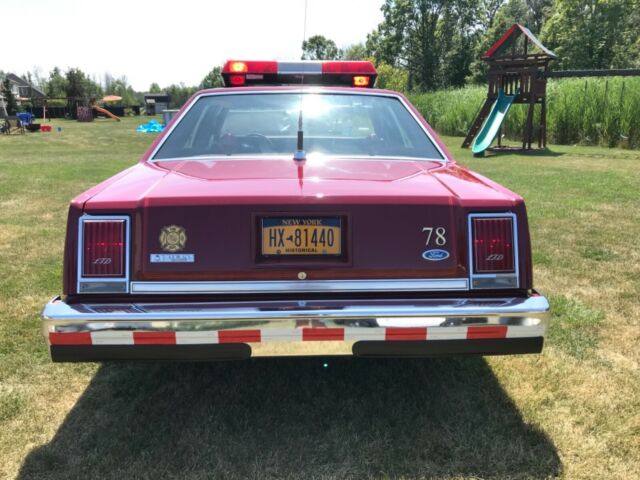 1982 Ford Crown Victoria LTD - photo 5