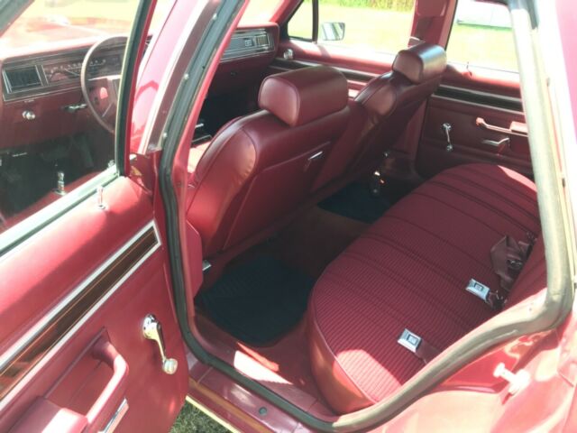 1982 Ford Crown Victoria LTD - photo 9